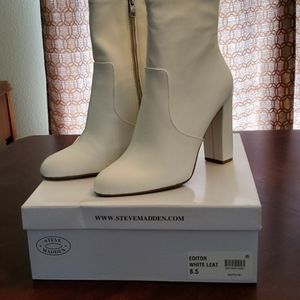 Steve Madden Editor White Leather Booties Sz 8.5